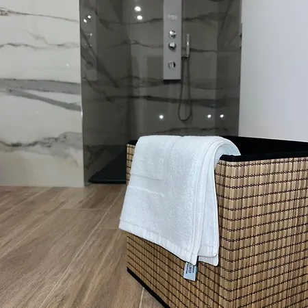 Savoia Apartment *