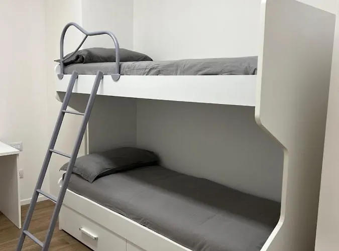 アパート Savoia バーリ